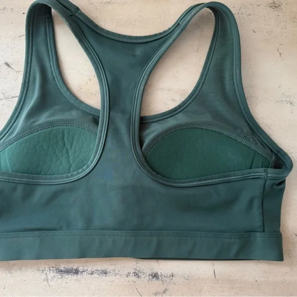 Nike Ladies Dri Fit Teal Racerback Performance Sports Bra Size Medium - Picture 3 of 3